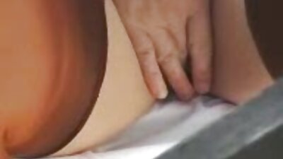 فتاة جميلة أعطت الفرح مقاطع جنس اجنبي لصديقها
